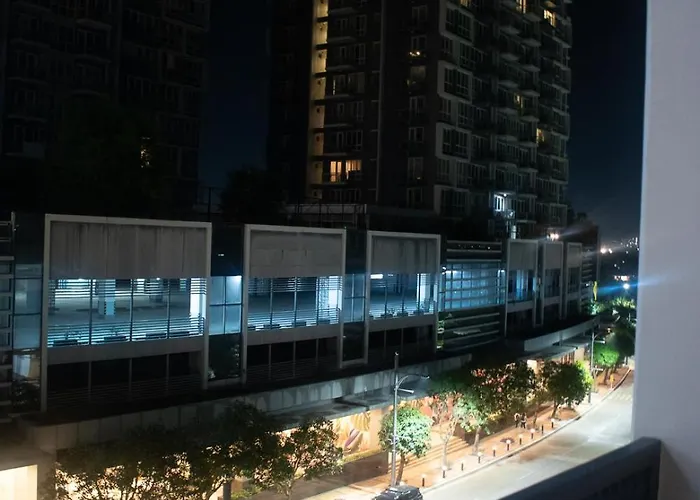 In Mactan Newtown, Lapu-lapu Cebu Leilighetshoteller 4*